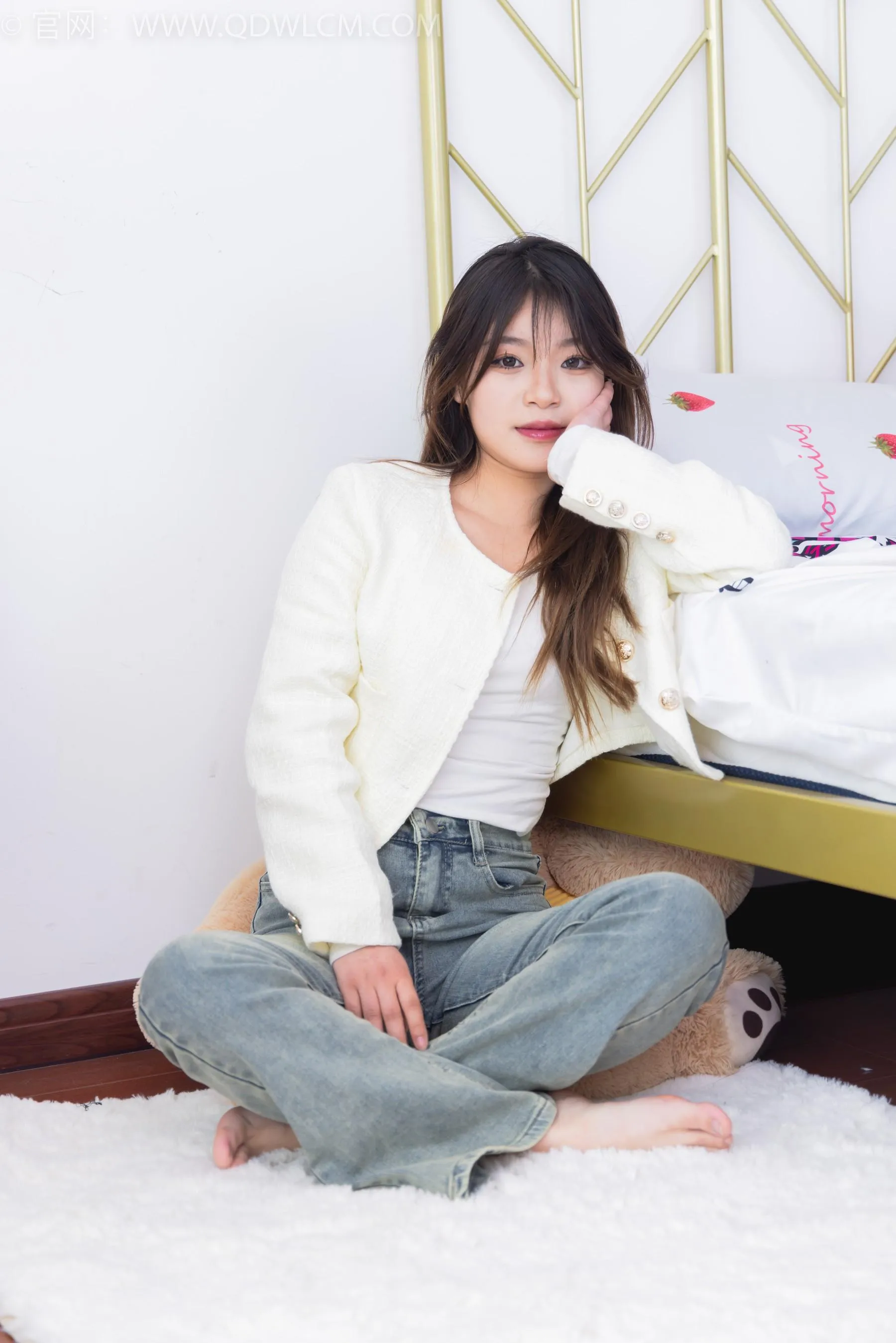 物恋传媒 NO.1556 闪闪-闪闪发光 [151P]插图4